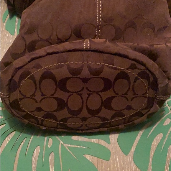 Coach Signature Bleecker Canvas Purse - Picture 2 of 10